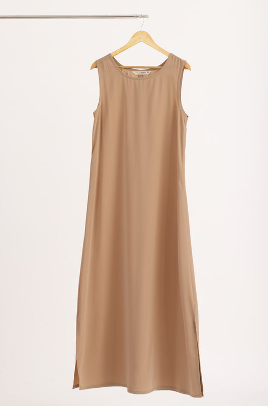 Sleeveless Slip Sand