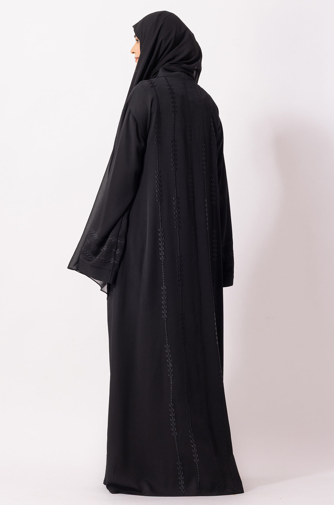 Floral Embroidered Abaya Black