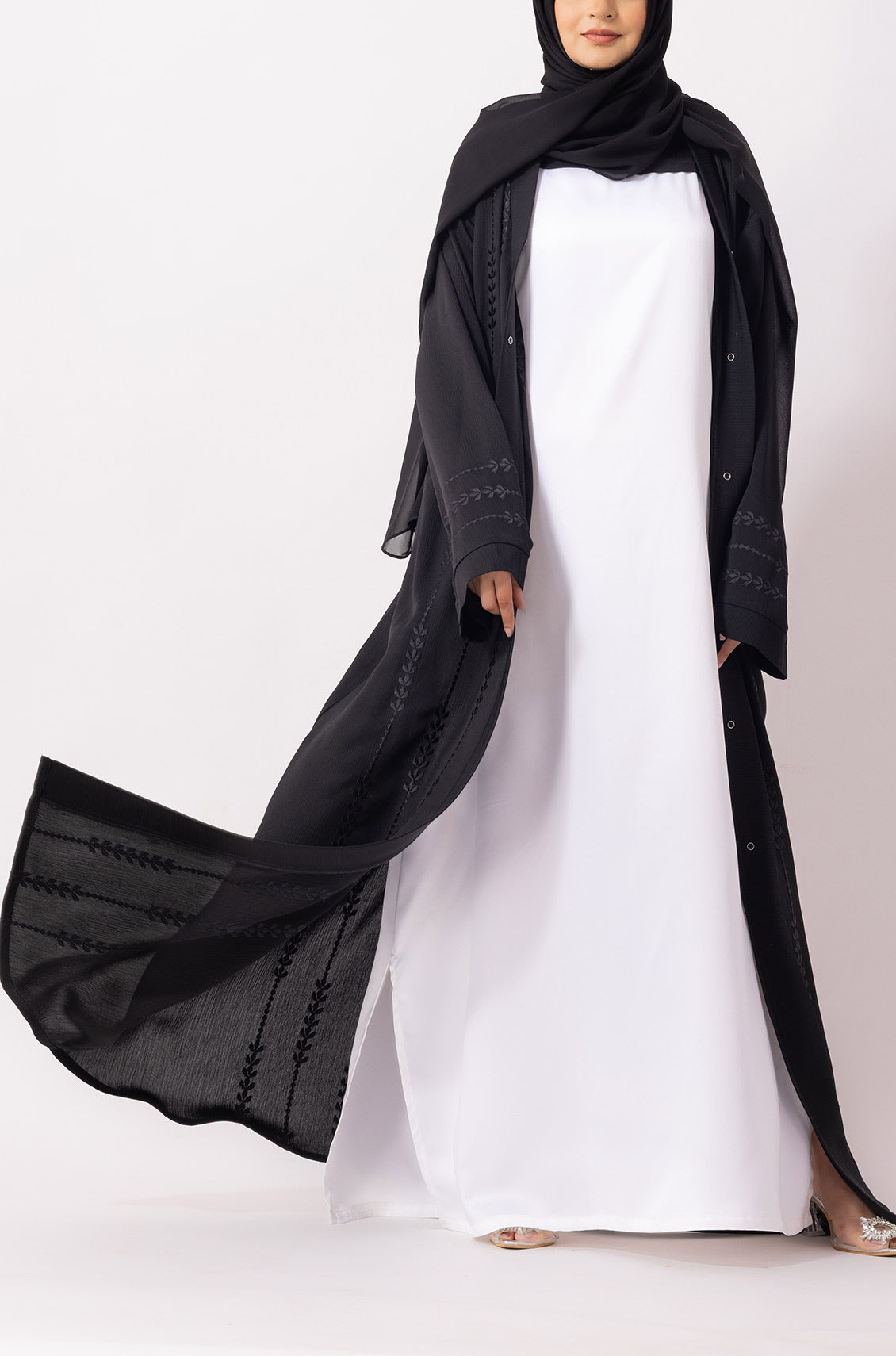 Floral Embroidered Abaya Black