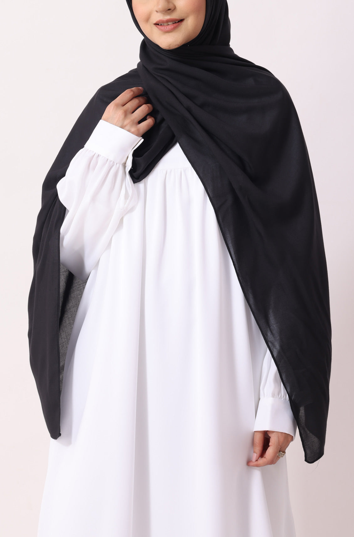 Black Modal Hijab