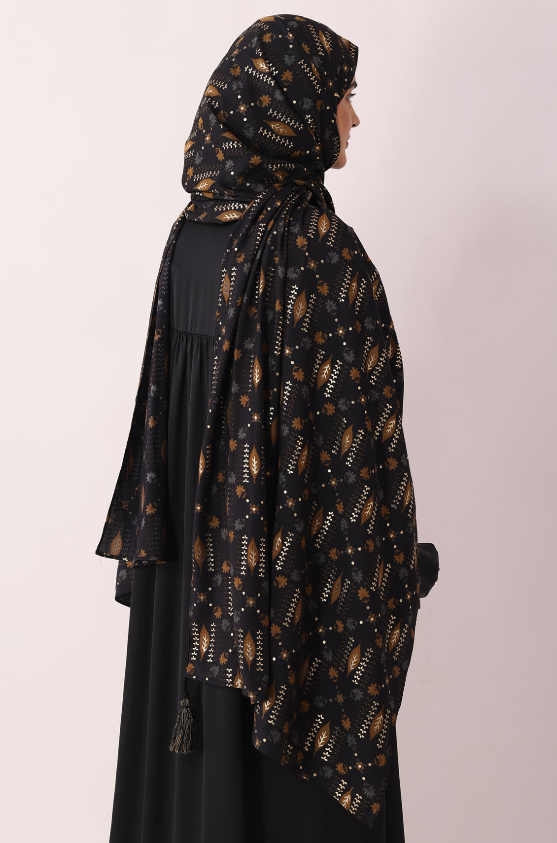 Black Gold Leaf Print Viscose Hijab